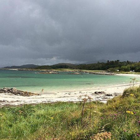 Lochailort Inn Bagian luar foto